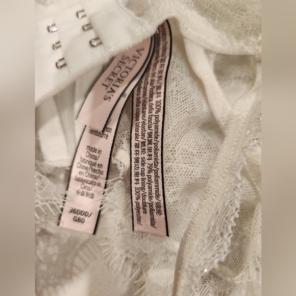 Victoria's secret dream angels bra, unlined, size 36DDD - Picture 4 of 4